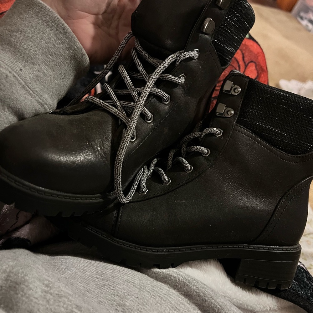NEW Winter Combat Boots